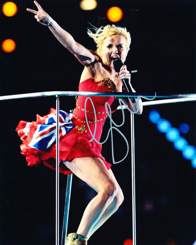 GERI HALLIWELL SIGNED SPICE GIRLS 8X10 PHOTO