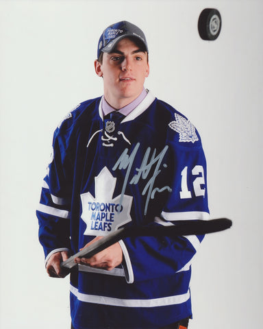 MATT FINN SIGNED TORONTO MAPLE LEAFS 8X10 PHOTO