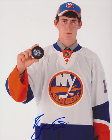 BROCK NELSON SIGNED NEW YORK ISLANDERS 8X10 PHOTO