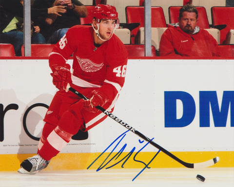 JAKUB KINDL SIGNED DETROIT RED WINGS 8X10 PHOTO