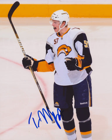 TYLER MYERS SIGNED BUFFALO SABRES 8X10 PHOTO