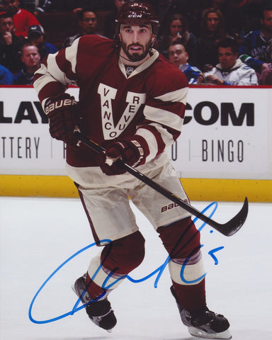 JASON GARRISON SIGNED VANCOUVER CANUCKS 8X10 PHOTO
