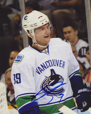 CODY HODGSON SIGNED VANCOUVER CANUCKS 8X10 PHOTO