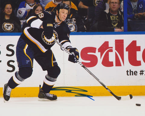 JAY BOUWMEESTER SIGNED ST. LOUIS BLUES 8X10 PHOTO 3