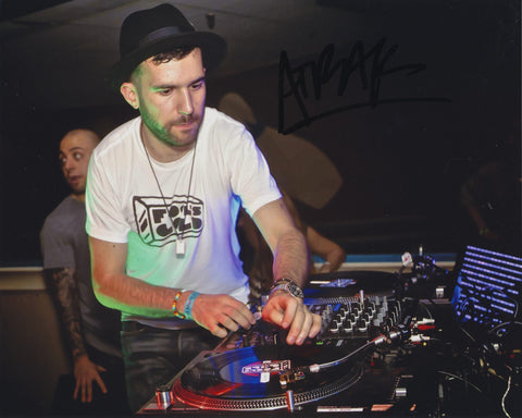 A-TRAK SIGNED 8X10 PHOTO ALAIN MACKLOVITCH 4