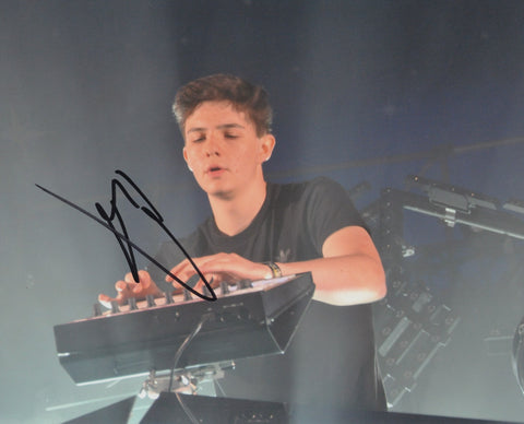 PETIT BISCUIT SIGNED 8X10 PHOTO MEHDI BENJELLOUN 2