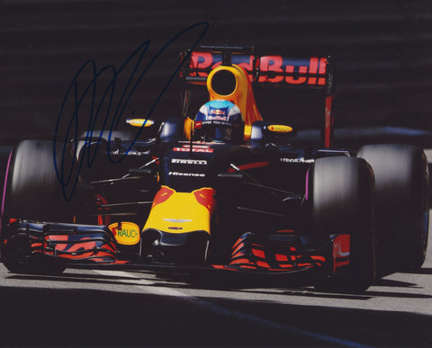 DANIEL RICCIARDO SIGNED INFINITI RED BULL RACING F1 FORMULA 1 8X10 PHOTO 15