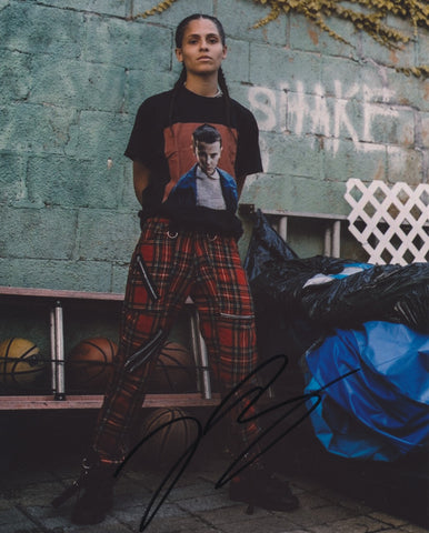 070 SHAKE SIGNED 8X10 PHOTO DANIELLE BALBUENA 2