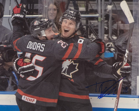 TY DELLANDREA SIGNED TEAM CANADA 8X10 PHOTO