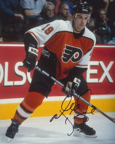 ALEXANDRE DAIGLE SIGNED PHILADELPHIA FLYERS 8X10 PHOTO