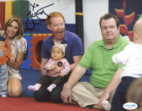 JESSE TYLER FERGUSON SIGNED MODERN FAMILY 8X10 PHOTO 3 ACOA