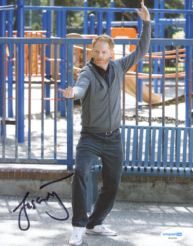 JESSE TYLER FERGUSON SIGNED MODERN FAMILY 8X10 PHOTO 4 ACOA