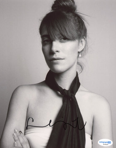 FEIST SIGNED 8X10 PHOTO LESLIE FEIST 5 ACOA