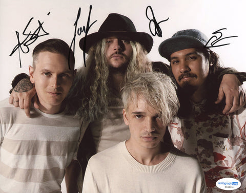 BADFLOWER SIGNED 8X10 PHOTO ACOA