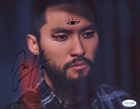 JIN HA SIGNED DEVS 8X10 PHOTO ACOA