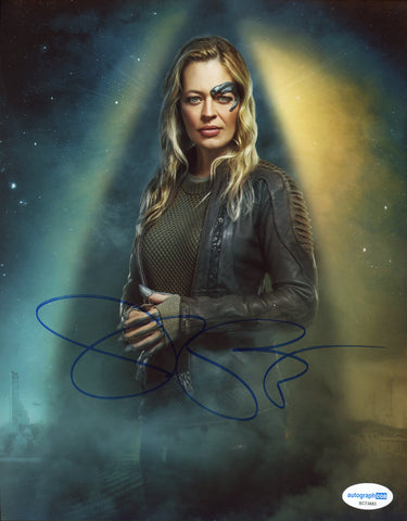 JERI RYAN SIGNED STAR TREK: PICARD 8X10 PHOTO ACOA