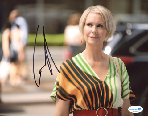 CYNTHIA NIXON SIGNED AND JUST LIKE THAT... 8X10 PHOTO ACOA