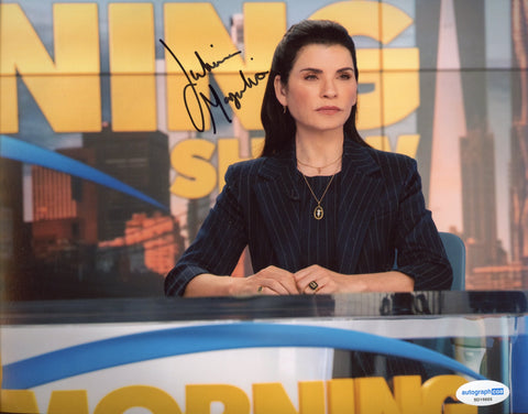 JULIANNA MARGULIES SIGNED THE MORNING SHOW 8X10 PHOTO ACOA