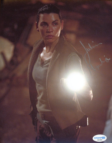 JULIANNA MARGULIES SIGNED GHOST SHIP 8X10 PHOTO ACOA