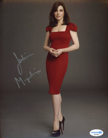 JULIANNA MARGULIES SIGNED THE GOOD WIFE 8X10 PHOTO ACOA