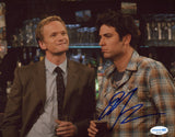 JOSH RADNOR SIGNED HOW I MET YOUR MOTHER 8X10 PHOTO 6 ACOA