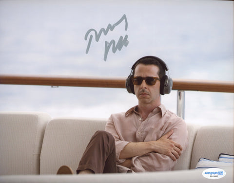 JEREMY STRONG SIGNED SUCCESSION 8X10 PHOTO 13 ACOA