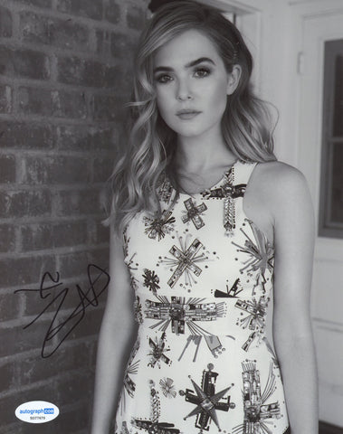 ZOEY DEUTCH SIGNED 8X10 PHOTO ACOA