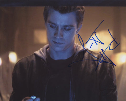 GARRETT HEDLUND SIGNED TRON: LEGACY 8X10 PHOTO 6