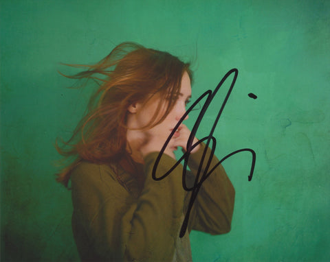 SOCCER MOMMY SOPHIE ALLISON SIGNED 8X10 PHOTO 3