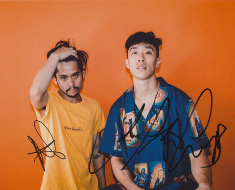 ARMNHMR SIGNED 8X10 PHOTO