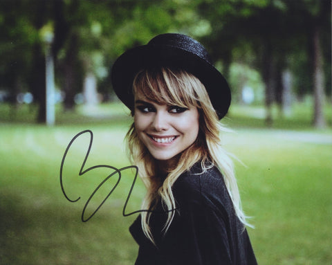 COEUR DE PIRATE BEATRICE MARTIN SIGNED 8X10 PHOTO 5