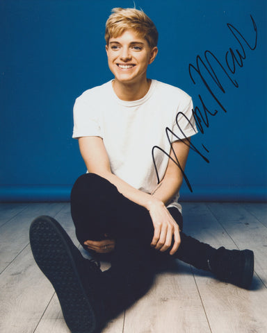 MAE MARTIN SIGNED 8X10 PHOTO 3