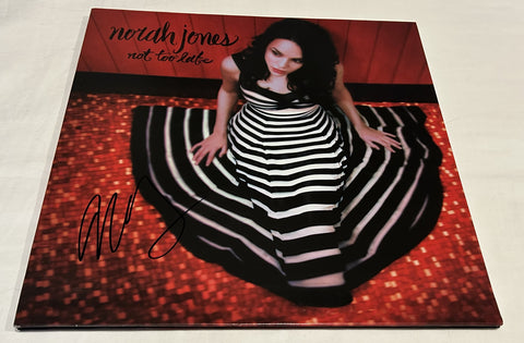 NORAH JONES SIGNED NOT TOO LATE VINYL RECORD JSA