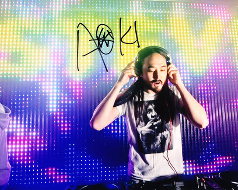 STEVE AOKI SIGNED 8X10 PHOTO 3