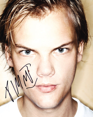 AVICII SIGNED 8X10 PHOTO TIM BERGLING 3