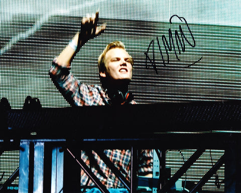 AVICII SIGNED 8X10 PHOTO TIM BERGLING 9