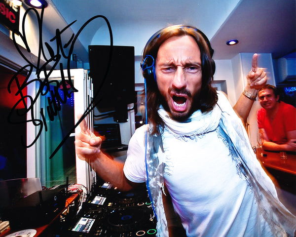 BOB SINCLAIR SIGNED 8X10 PHOTO 3 – Overtime Autographs