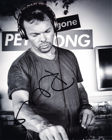 PETE TONG SIGNED 8X10 PHOTO