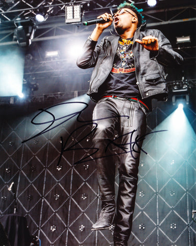 DANNY BROWN SIGNED 8X10 PHOTO 4