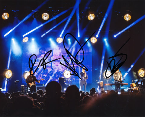 LONDON GRAMMAR SIGNED 8X10 PHOTO 3