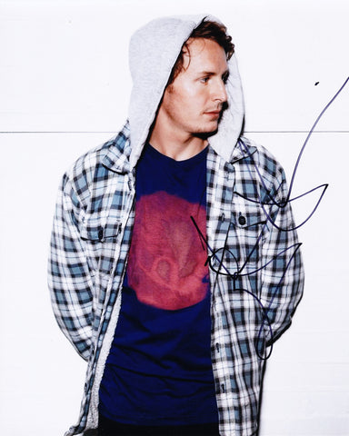 BEN HOWARD SIGNED 8X10 PHOTO 2