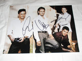 IL DIVO SIGNED 11X14 PHOTO