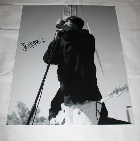 JESSE RUTHERFORD SIGNED THE NEIGHBOURHOOD 11X14 PHOTO 2