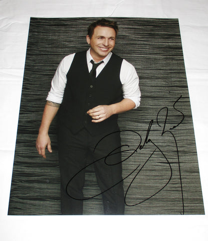 JOHNNY REID SIGNED 11X14 PHOTO