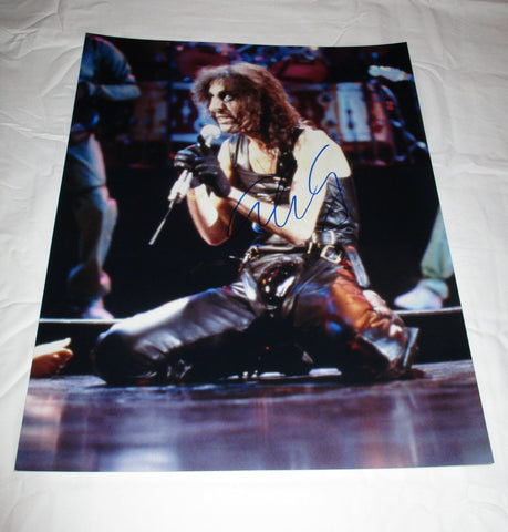 ALICE COOPER SIGNED 11X14 PHOTO 3