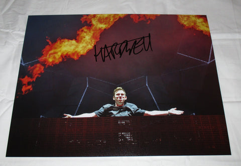 HARDWELL SIGNED 11X14 PHOTO 2