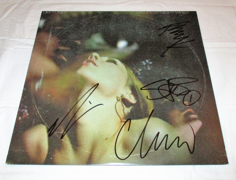 DEFTONES SIGNED SATURDAY NIGHT WRIST VINYL RECORD