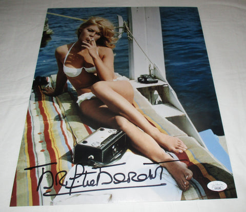 BRIGITTE BARDOT SIGNED VIE PRIVEE A VERY PRIVATE AFFAIR 11X14 PHOTO JSA