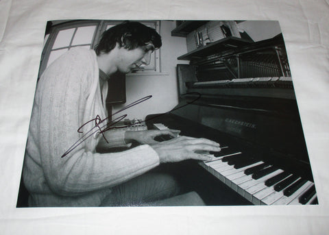 PETE TOWNSHEND SIGNED THE WHO 11X14 PHOTO 4