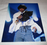 LAURYN HILL SIGNED THE FUGEES 11X14 PHOTO 2